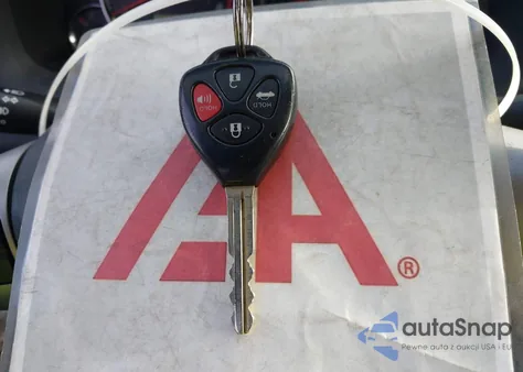 2011 Toyota Corolla S z USA, uszkodzony, nr VIN 2T1BU4EE3BC675195